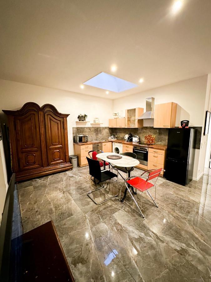 Downtown Apartments Theatre Μπάντεν-Μπάντεν Εξωτερικό φωτογραφία